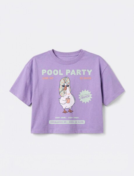 BLUSA INFANTIL MODELO CROPPED CON ESTAMPA VIOLETA