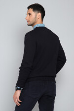 Sweater Arrow con diseño AZUL OSCURO