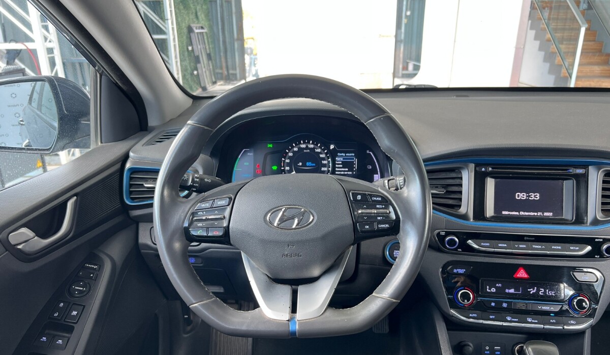 Hyundai Ioniq Hybrid Super Full - 2018 Hyundai Ioniq Hybrid Super Full - 2018