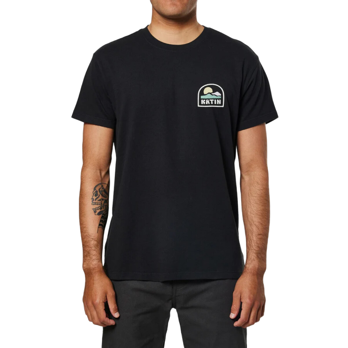 Remera Katin Ortega - Negro 