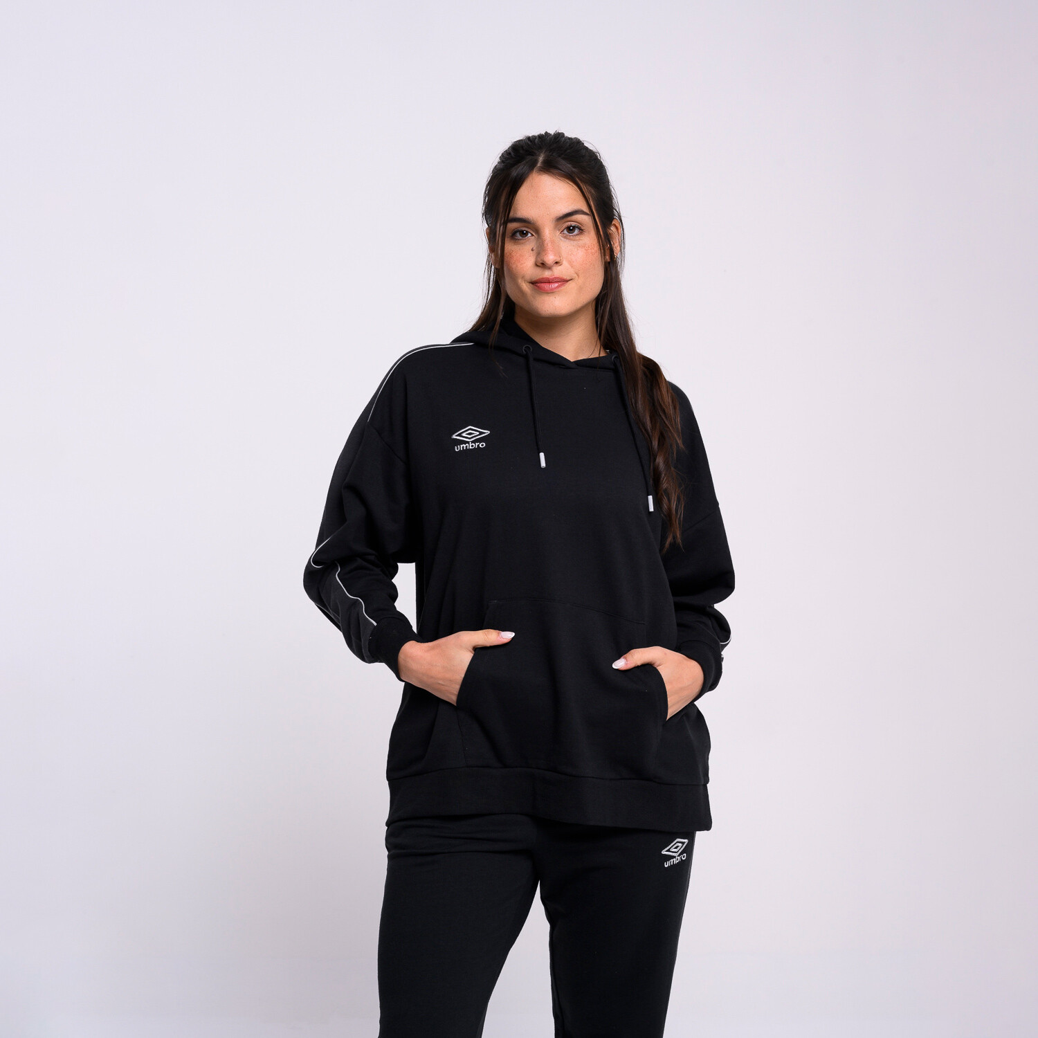 Buzo discount umbro mujer