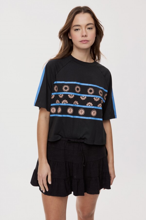 REMERA FELICITATS Negro
