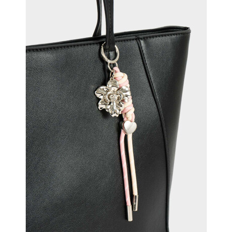 Cartera Shopper Con Charm Negro