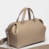 Cartera de mano Resort en cuero graneado Taupe