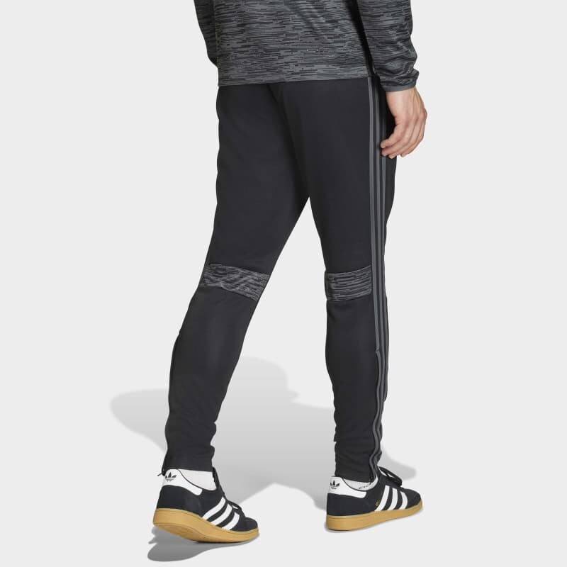 Pantalón Adidas Tiro25 Essentials Negro