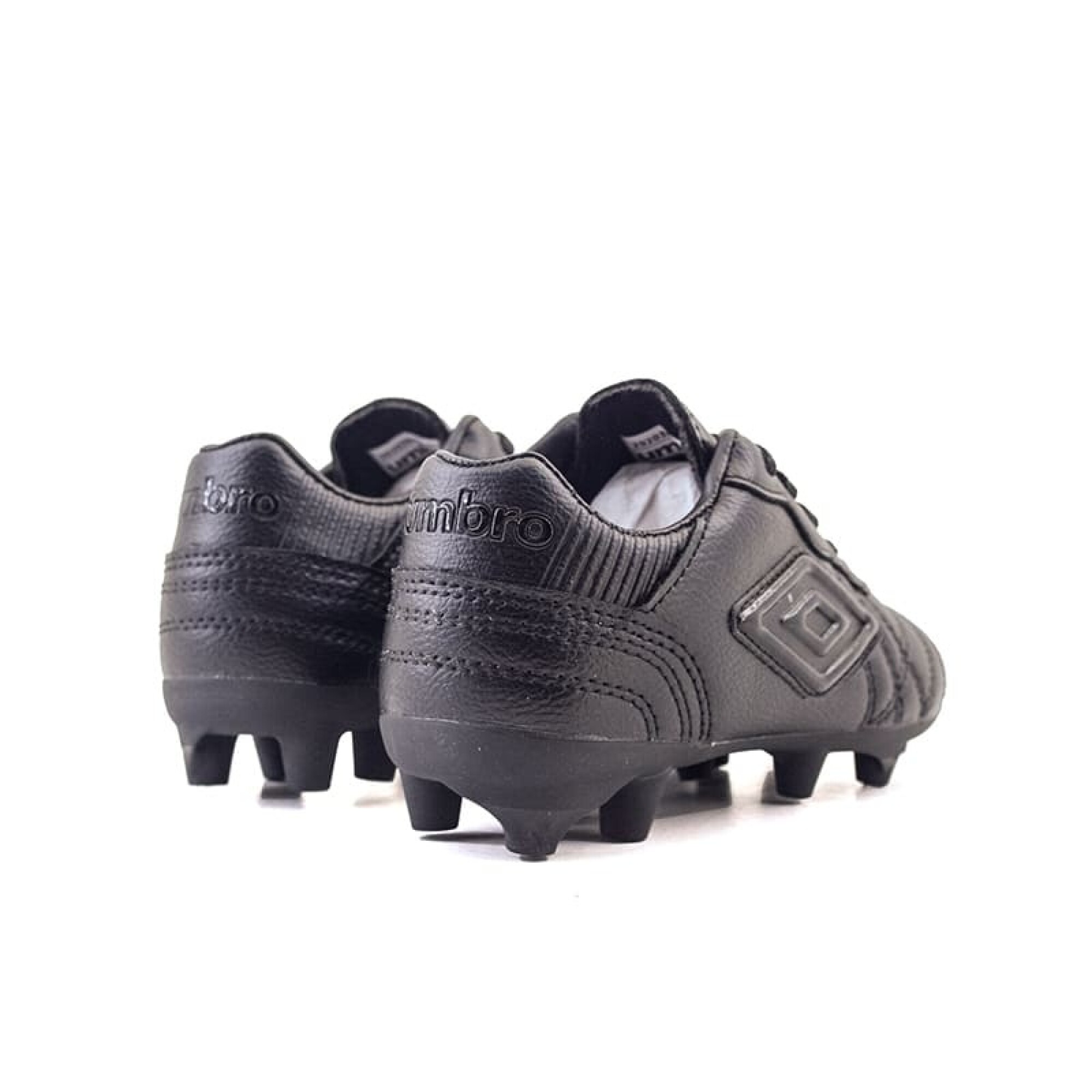 Championes de Fútbol Umbro Touch de Niños - 20203640 - Negro-negro ...