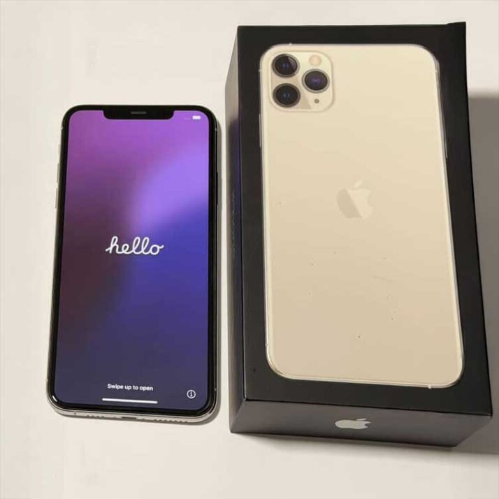 iPhone 11 Pro Max 64 GB - Silver iPhone 11 Pro Max 64 GB - Silver