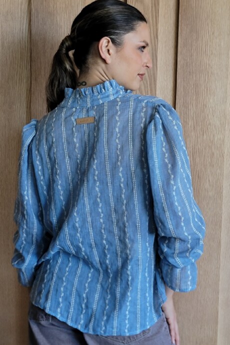 Blusa Copenhague Broderie Celeste