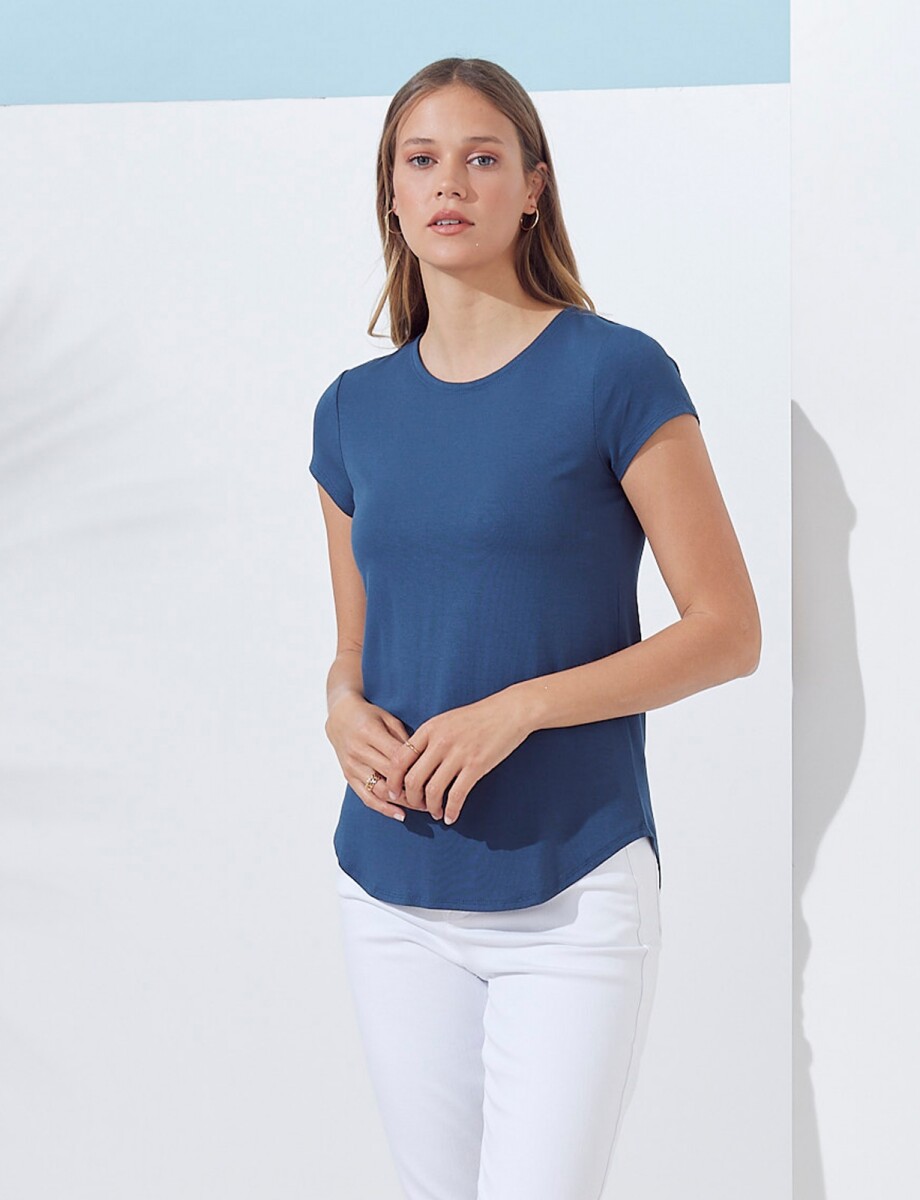 Remera Basica - Azul 