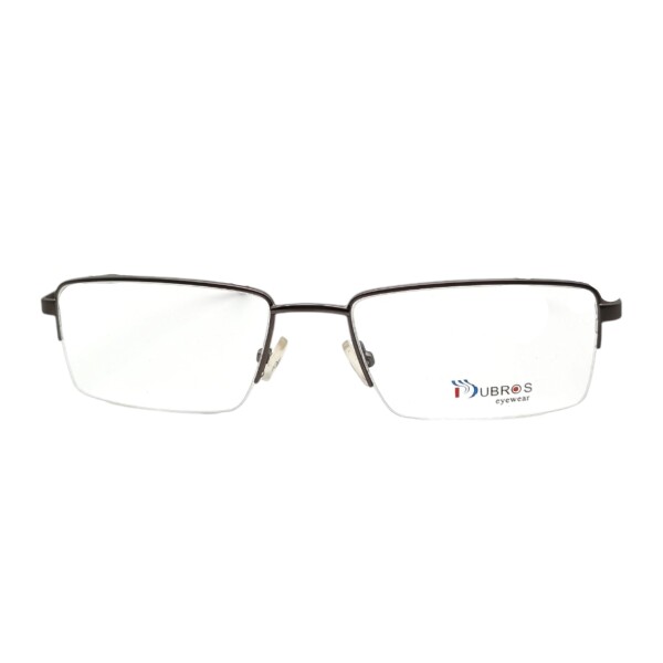 DB013832 marrónuniforme