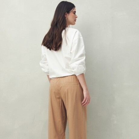 PANTALÓN AKARU Marron