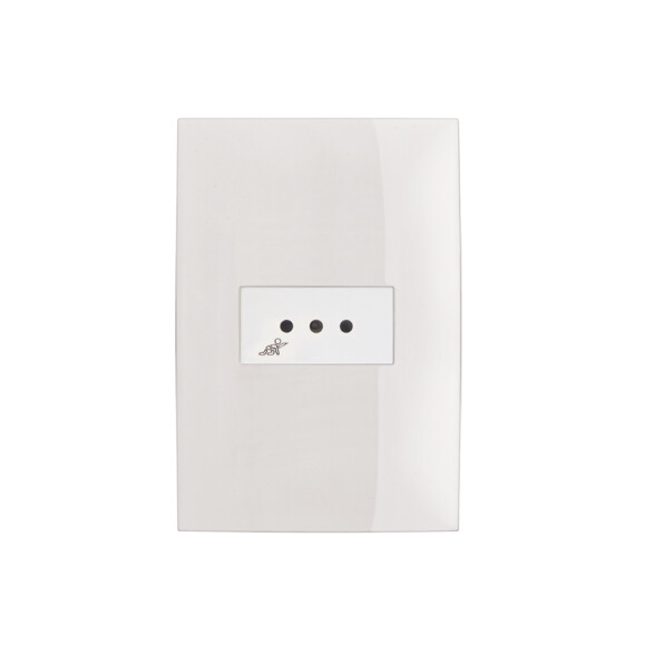 Conjunto plaqueta c/1 toma 3 en línea - Presta blanco C51004