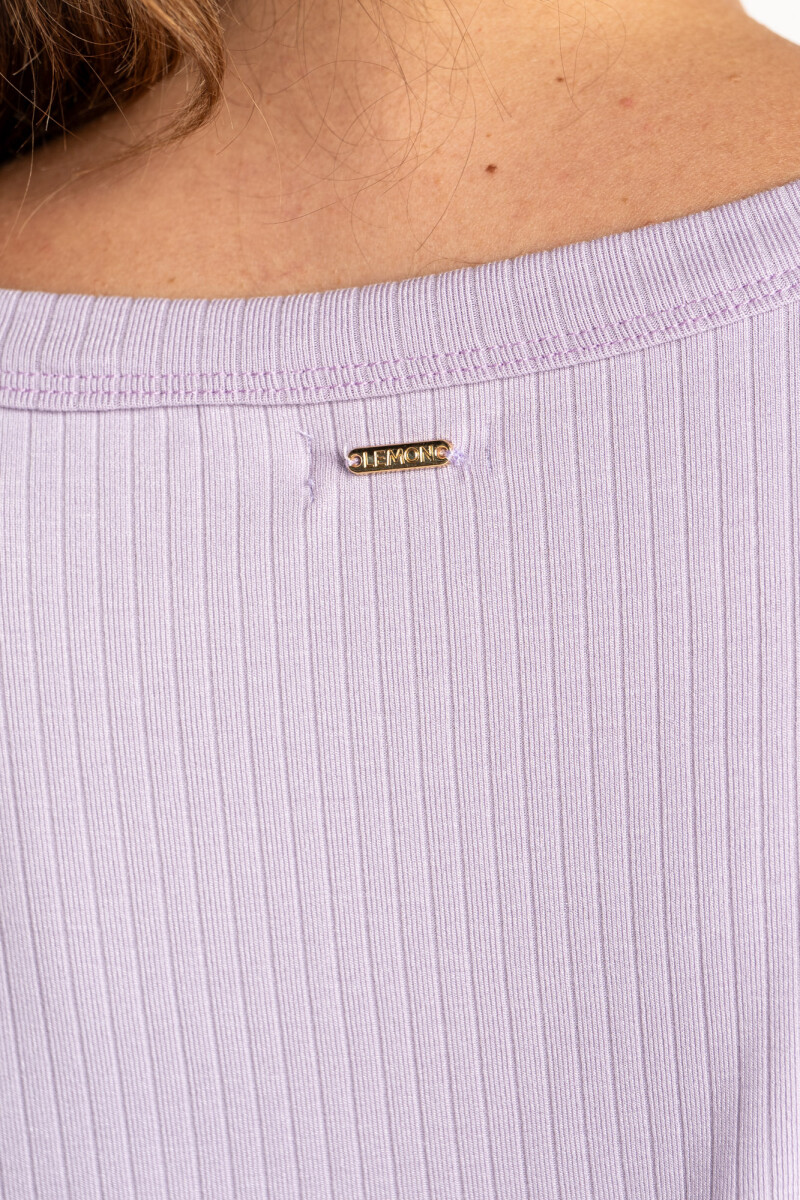 Remera Lila