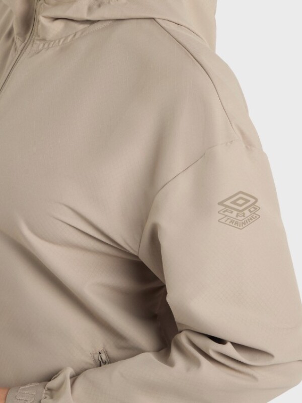 CAMPERA PRO TRAINING WINDBREAKER Umbro Mujer 00b