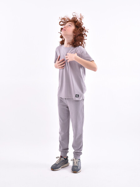 REMERA FELIPE TEEN GRIS OSCURO