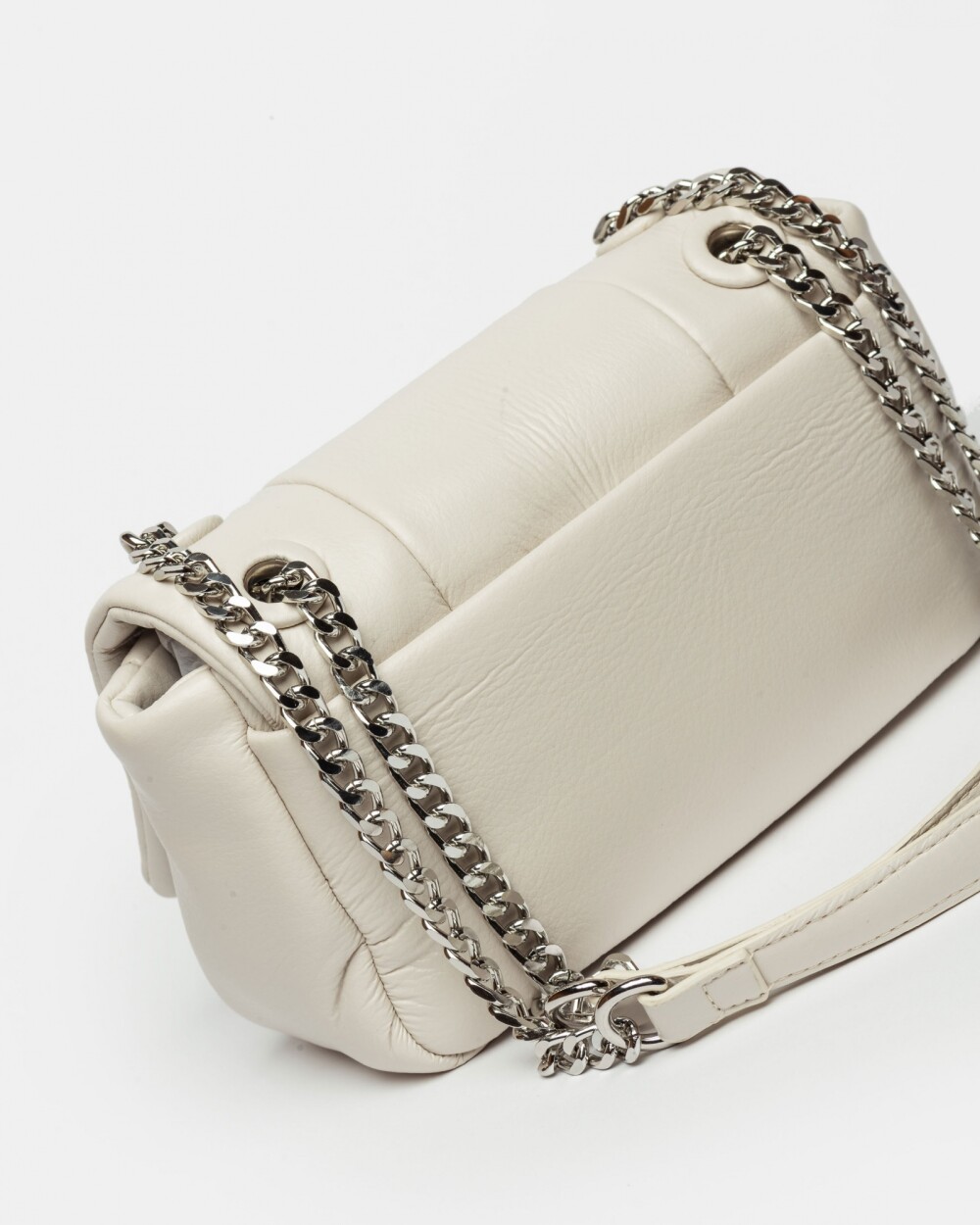 Bandolera Connie En Efecto Cuero Natural