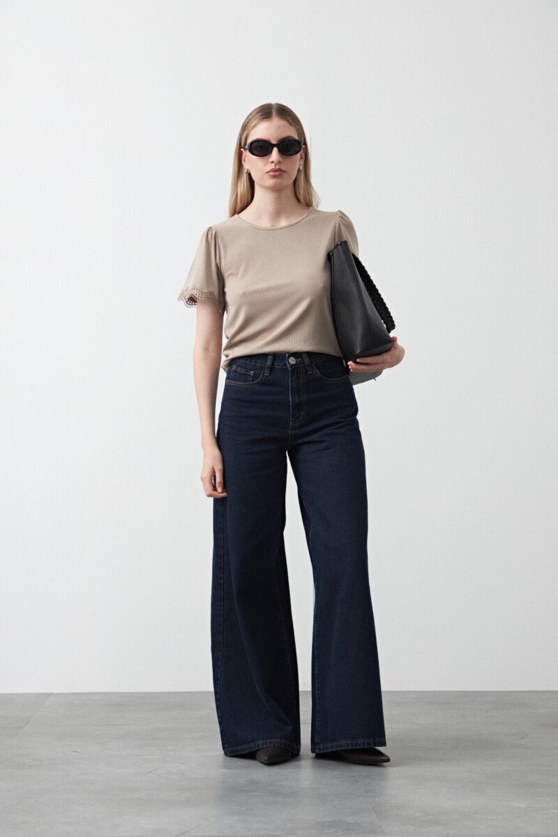 REMERA IWAKI Tostado