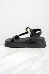 Sandalia Cuero Combinada Negro