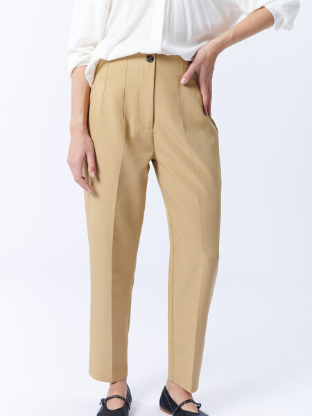 Pantalón vestir Beige