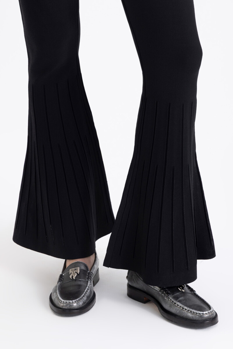 PANTALON LINES Negro