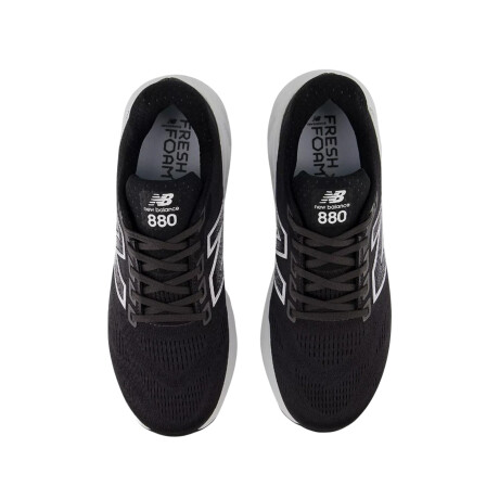 New Balance M880 BLACK/WHITE