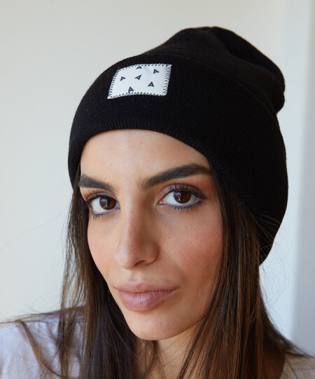 NEW BEANIE STRETCH BLACK