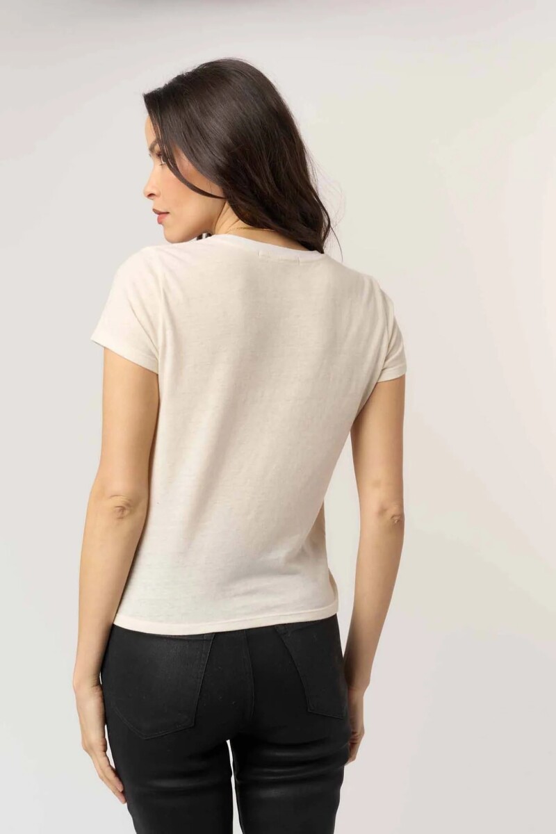 REMERA Crema