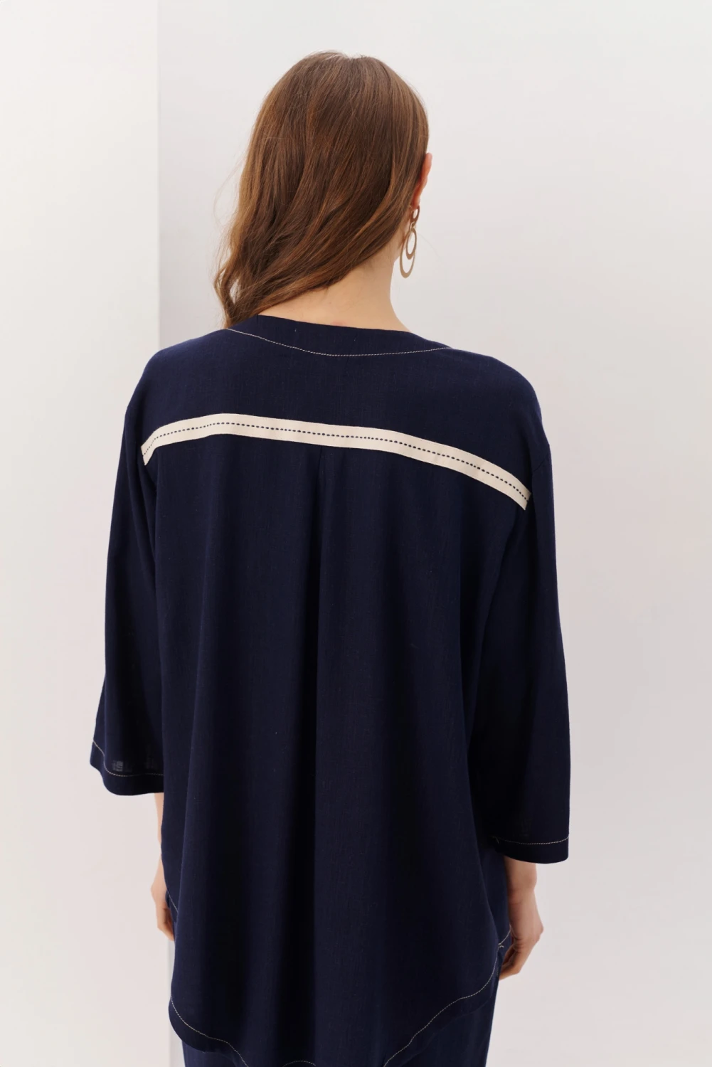 BLUSA LINO ANTONIA azul marino 4