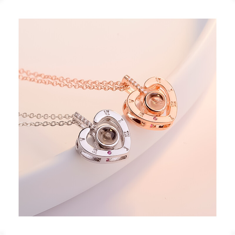 Collar de Colgante de Te amo con ProyecciÃ³n de 100 Idiomas con Forma de CorazÃ³n Golden Rose