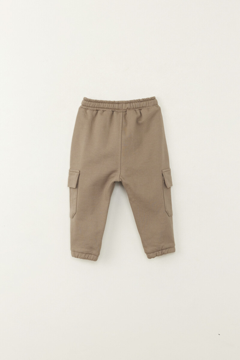 Pantalón deportivo cargo jogger bolsillos Kaki