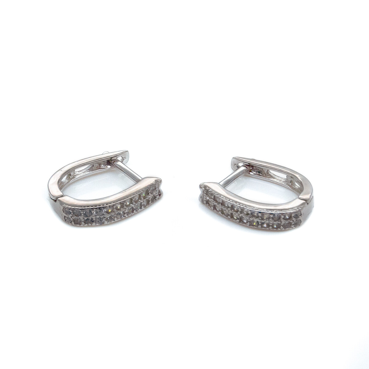 Par de aros de plata 925 rodinada con circonias. 