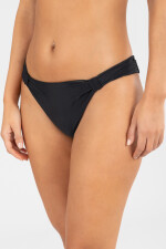 Vedetina regul Negro