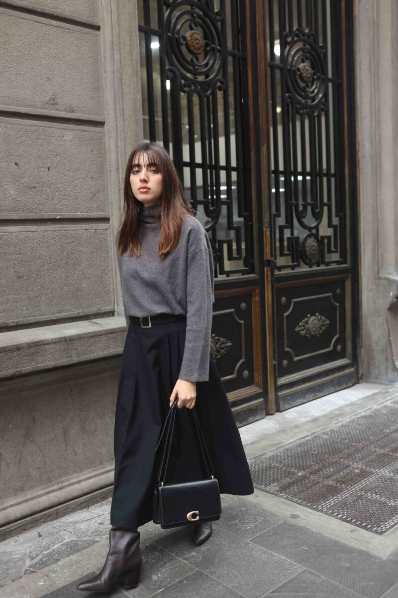 SWEATER HELSA PLOMO