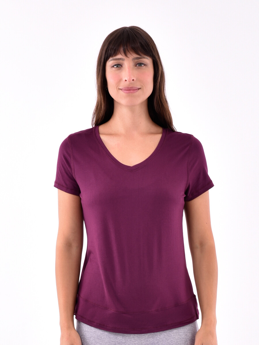 REMERA VALERIANA - PURPURA 