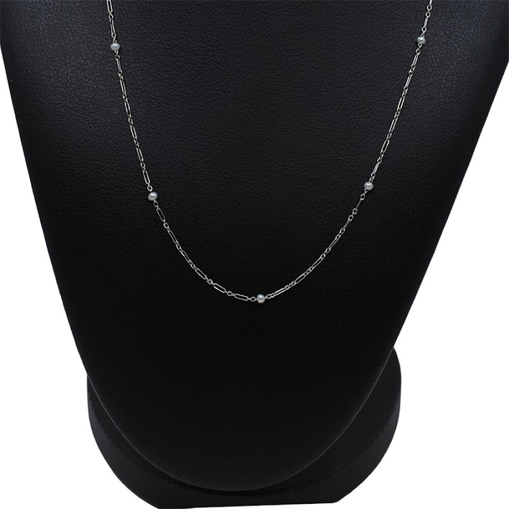 Cadena En Platino Y Perlas. Largo 42 cm Cadena En Platino Y Perlas. Largo 42 cm