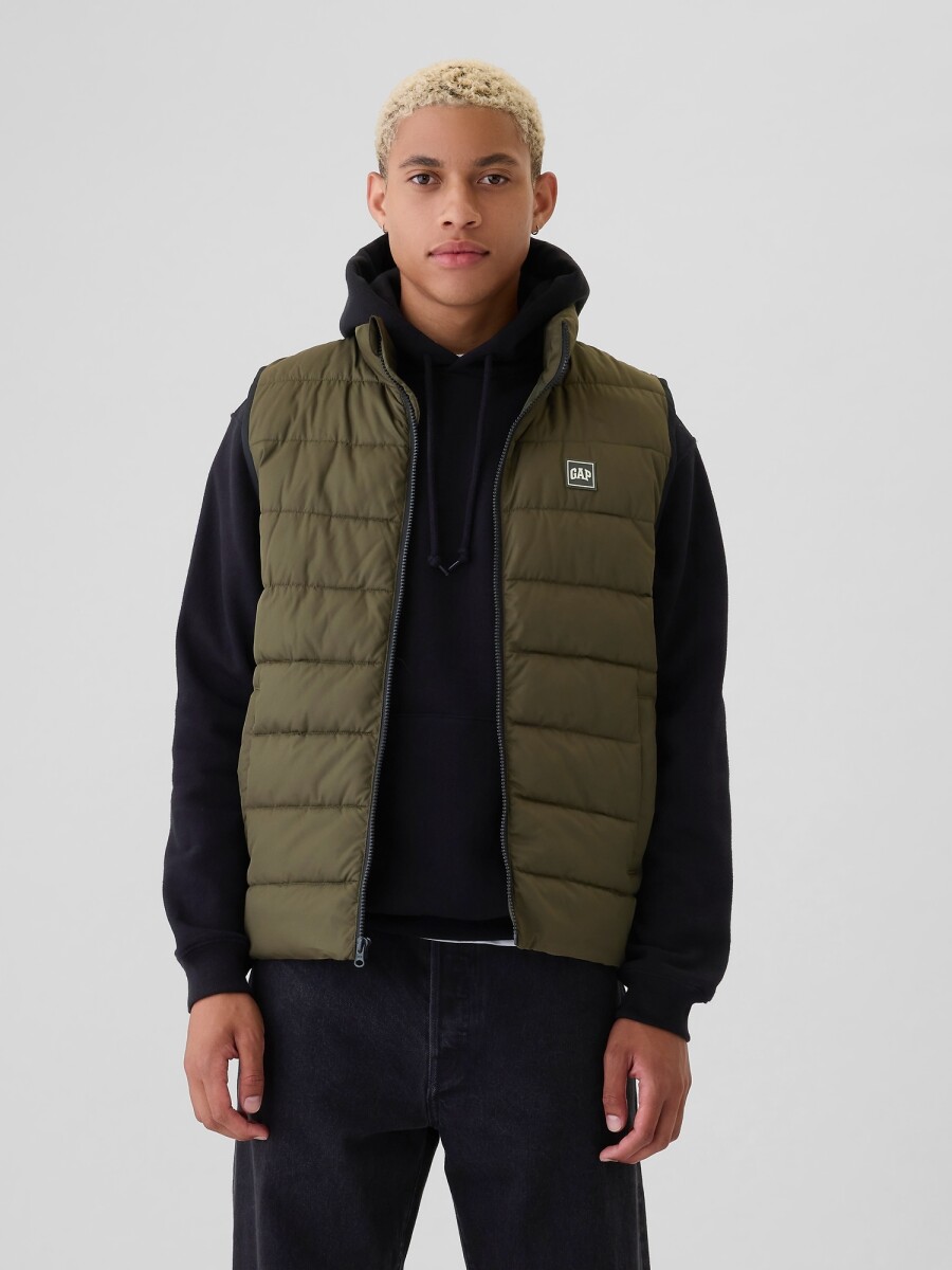 Chaleco Logo Gap Puffer Hombre - Olive Night 