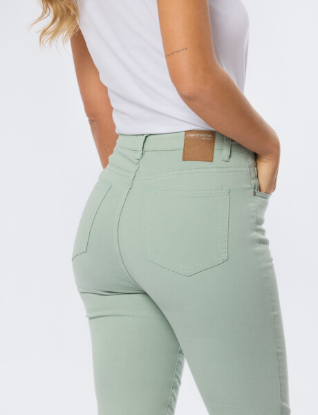 PANTALÓN 5 BOLSILLOS Verde