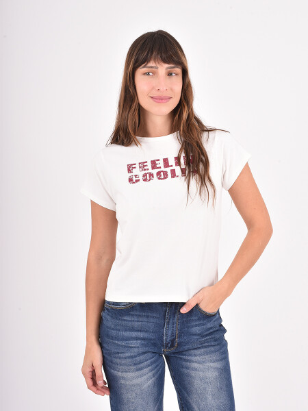 REMERA NELA OFF WHITE