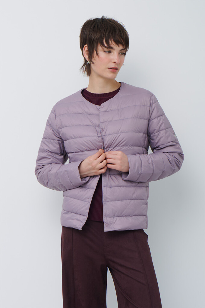 CAMPERA PLUMAS LILA