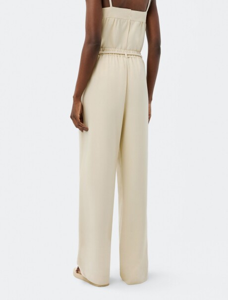 PANTALONES RECTOS CON CINTURÓN BEIGE