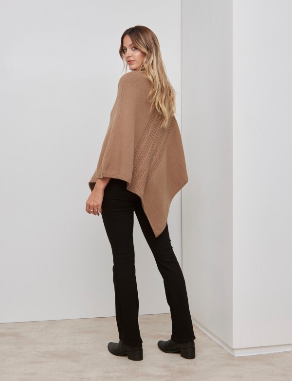 Poncho Trenza TOSTADO