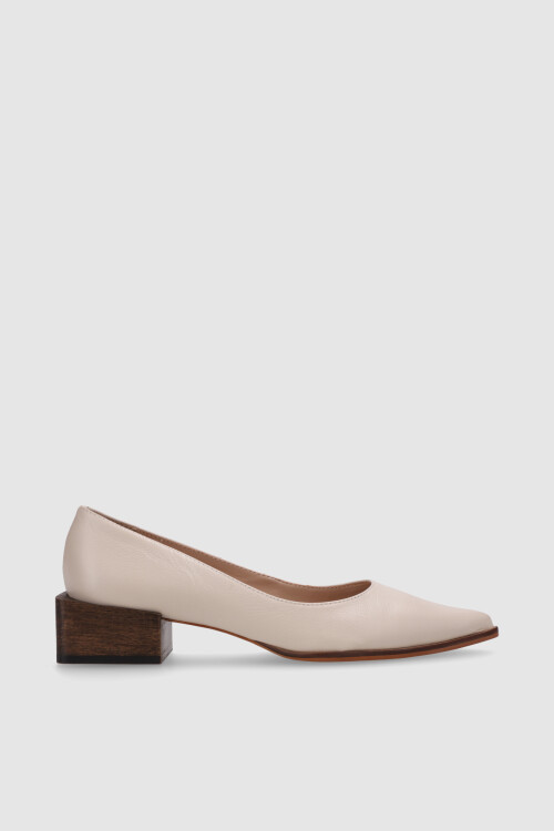 Zapato Romina Beige