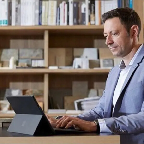 Tablet Surface Pro 7+ I7 16gb Ram 512g Teclado Original PK SURFACE PRO 7+ I7/16/512 + TEC.NEGRO