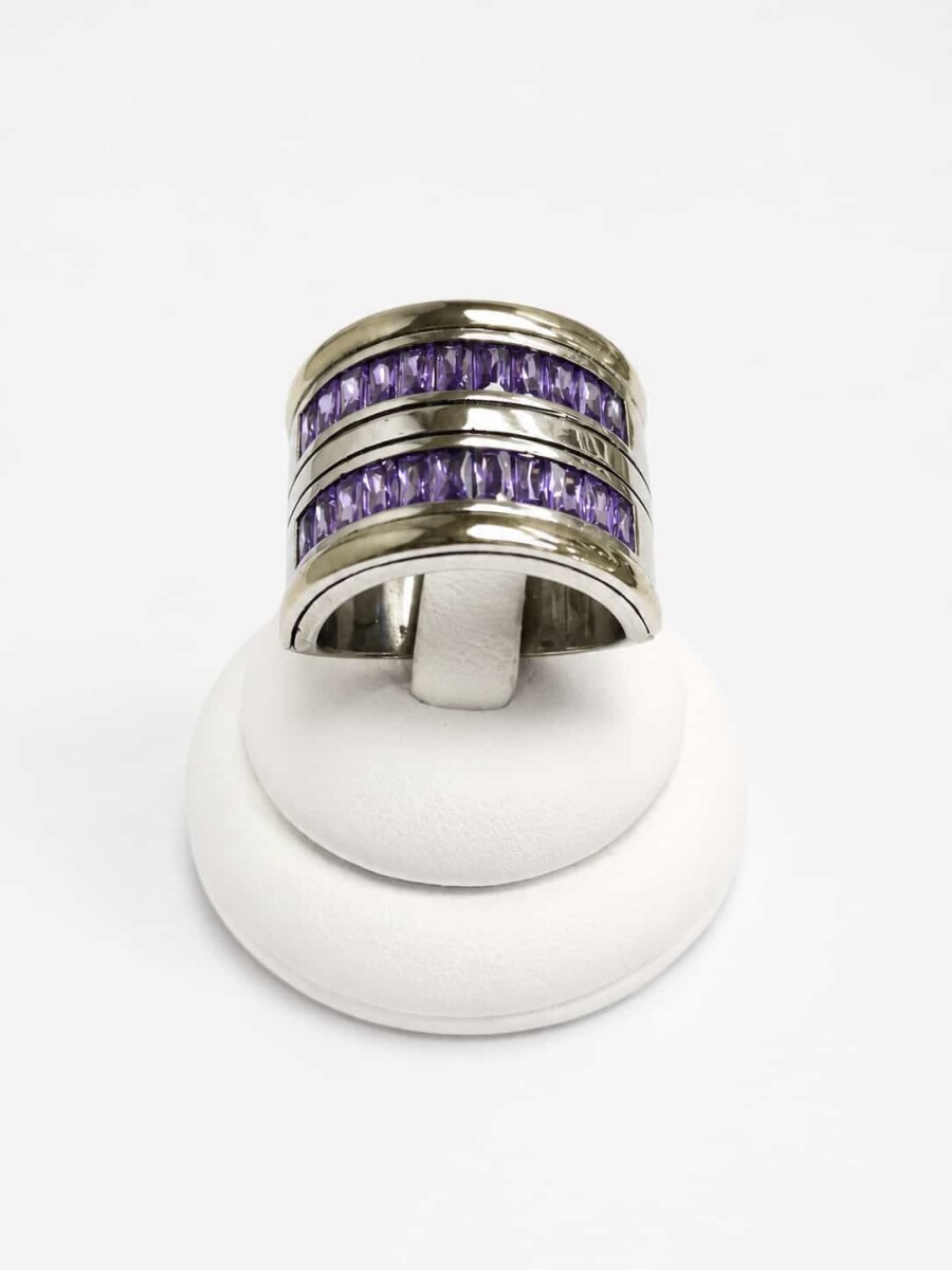 Anillo con zirconias lila doble riel 