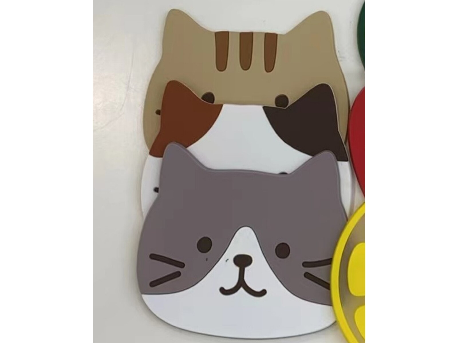 JUEGO DE POSAVASOS DE PVC (GATO/PAQUETE DE 3) 