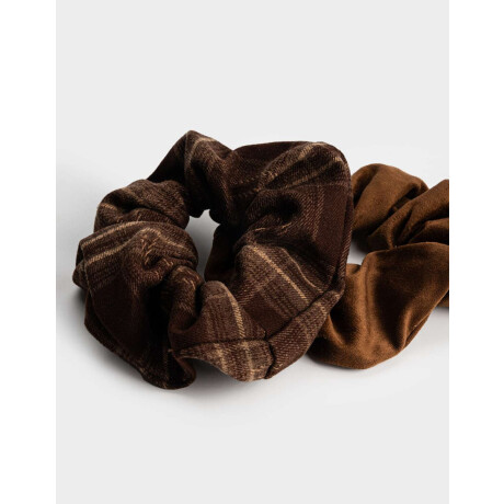 Set De Scrunchies Marron Medio