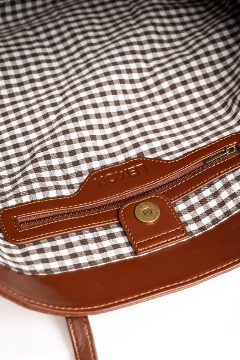 Travel Bag Trenzada Cuero Vegano Whisky