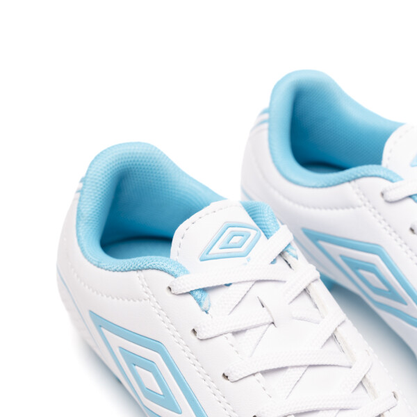 Calzado Classico III HG Jr. Umbro Niños 097