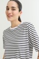 Remera a rayas BLANCO Y NEGRO
