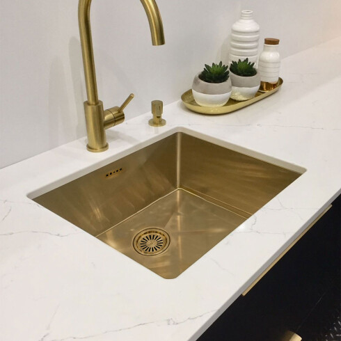 Pileta Cocina bajo mesada Acero Inoxidable Gold 45.7x58.4cm GAMAS DE AMARILLO